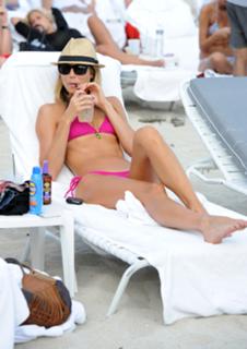 Stacy Keibler feet photo thumbnail
