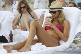 Stacy Keibler feet photo thumbnail