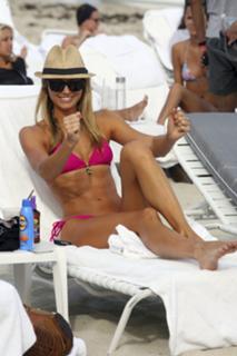 Stacy Keibler feet photo thumbnail