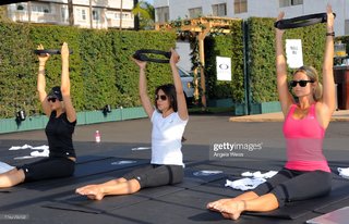 Stacy Keibler feet photo thumbnail