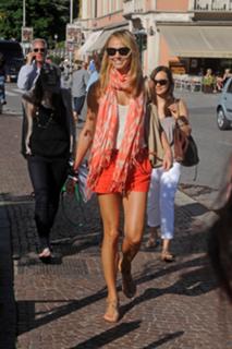 Stacy Keibler feet photo thumbnail