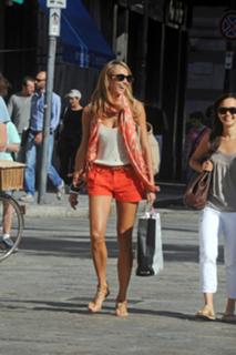 Stacy Keibler feet photo thumbnail