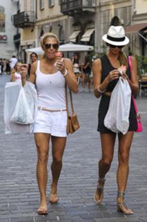 Stacy Keibler feet photo thumbnail