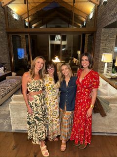 Stacy Keibler feet photo thumbnail