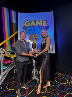 Stacy Keibler feet photo thumbnail