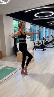 Stacy Keibler feet photo 5