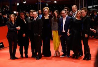 Stacy Martin feet photo thumbnail