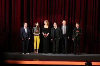 Stacy Martin feet photo thumbnail