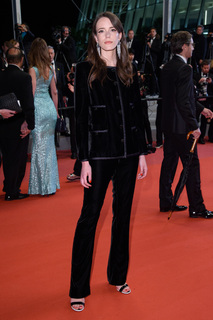 Stacy Martin feet photo thumbnail