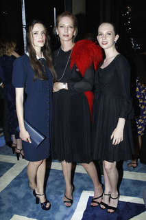 Stacy Martin feet photo thumbnail