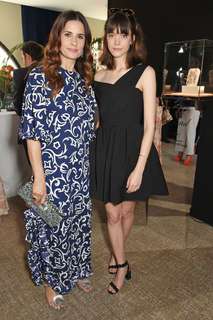 Stacy Martin feet photo thumbnail