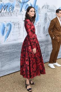 Stacy Martin feet photo thumbnail