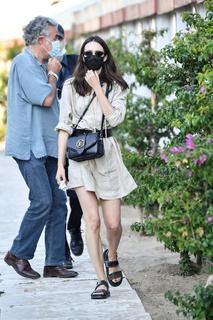 Stacy Martin feet photo thumbnail