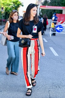 Stacy Martin feet photo thumbnail