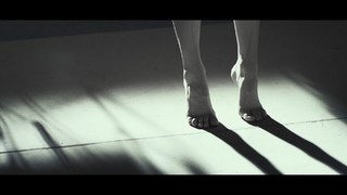 Stacy Martin feet photo thumbnail