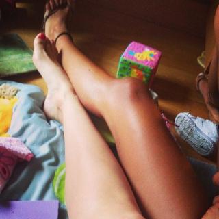 Stamatina Tsimtsili feet photo thumbnail