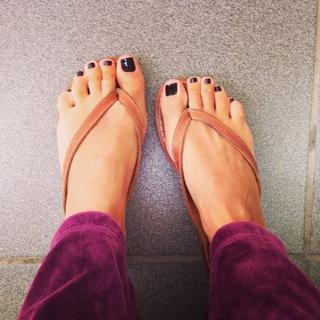 Stamatina Tsimtsili feet photo thumbnail