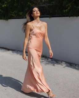 Stamatina Tsimtsili feet photo thumbnail