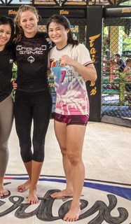 Stamp Fairtex feet photo 11