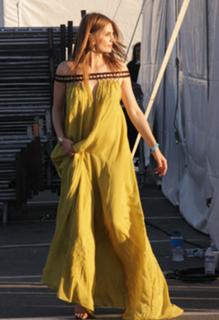 Stana Katic feet photo thumbnail