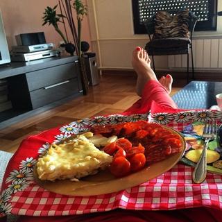 Stanija Dobrojevic feet photo thumbnail