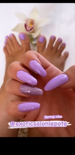 Stanija Dobrojevic feet photo thumbnail