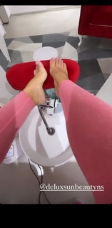Stanija Dobrojevic feet photo thumbnail