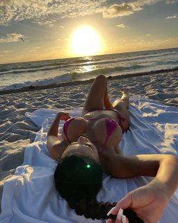 Stanija Dobrojevic feet photo thumbnail