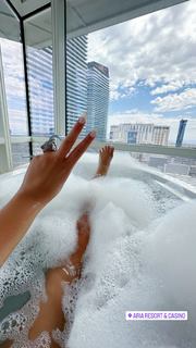 Stanija Dobrojevic feet photo thumbnail