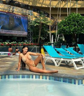 Stanija Dobrojevic feet photo thumbnail