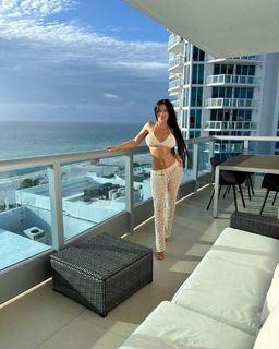 Stanija Dobrojevic feet photo thumbnail