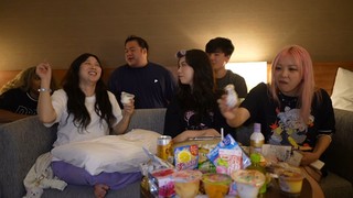 Starsmitten feet photo 6