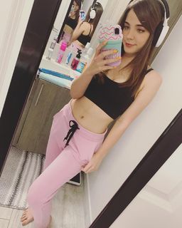 Staryuuki feet photo thumbnail