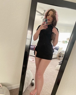 Staryuuki feet photo thumbnail