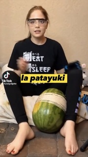 Staryuuki feet photo thumbnail