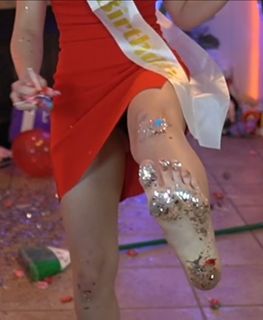 Staryuuki feet photo thumbnail