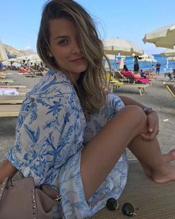 Stefania Fernandez feet photo 7