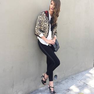 Stefania Fernandez feet photo 9