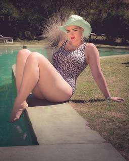 Stefania Ferrario feet photo 13