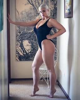 Stefania Ferrario feet photo 20