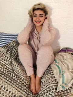 Stefania Ferrario feet photo 6