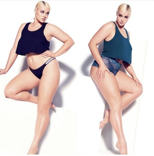 Stefania Ferrario feet photo 20