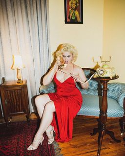 Stefania Ferrario feet photo 17
