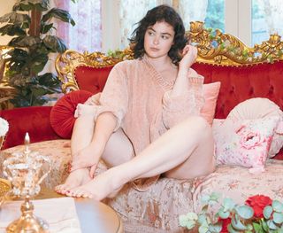 Stefania Ferrario feet photo 4