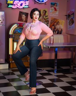Stefania Ferrario feet photo 11
