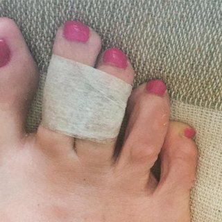 Stefania Orlando feet photo 3