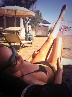 Stefania Orlando feet photo 11