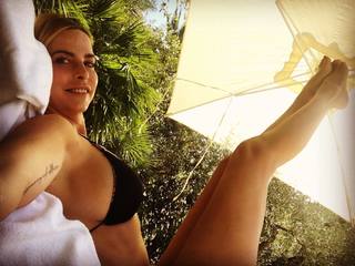 Stefania Orlando feet photo 20