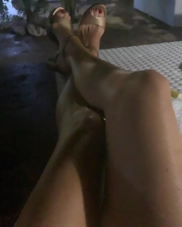 Stefania Orlando feet photo 6