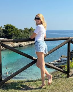Stefania Orlando feet photo 1